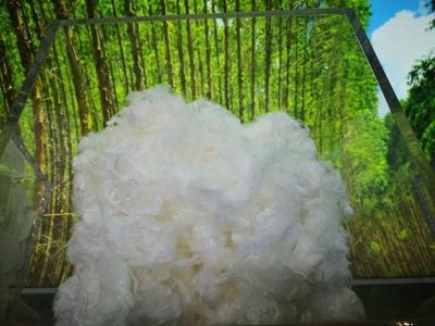 提质增效显真功，化纤行业“头部效应”下的冰与火之歌